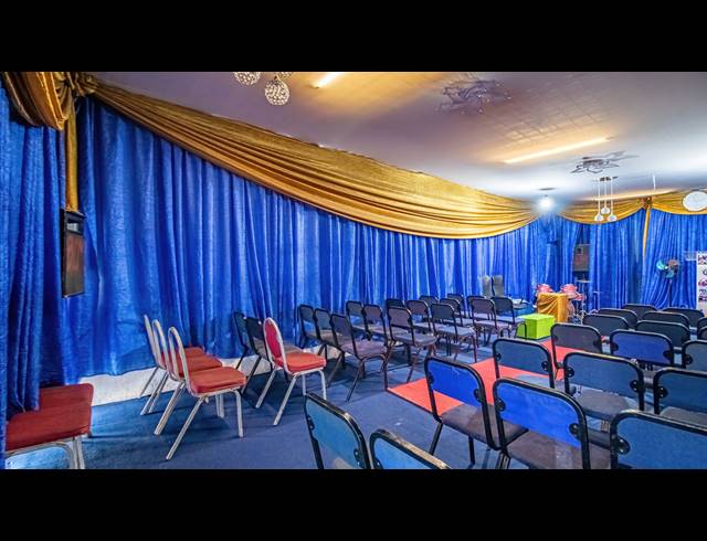 434M² BUSINESS FOR SALE IN BELLEVUE EAST